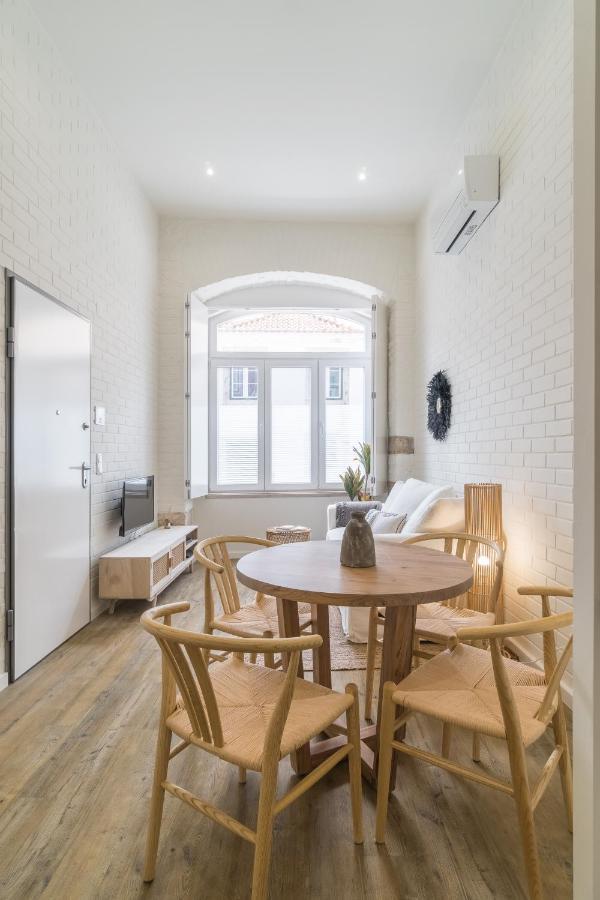 Casa Boma Lisboa - Design Apartment With Private Vegetal Terrace - Lapa VII מראה חיצוני תמונה
